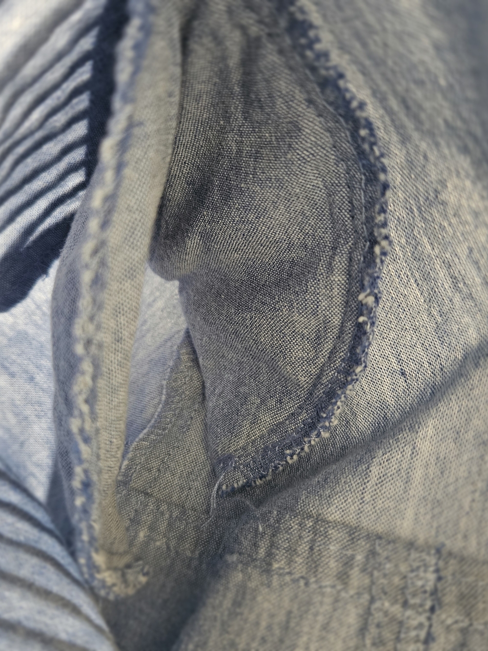 Draper’s & Damon’s Blue Chambray Pintuck Button Up Jacket Top Medium - Picture 14 of 16